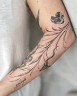 f i l l e d i n t h e g a p . . . . . #tattoos #tattooart #tattooideas #tattoolife #london #londontattoo #tattoolondon #ink #inked #tattoolover #tattoolovers #tattoostyle #inkedgirls #tattooist #tattooartist #tattoomodel #tattooinstagram #get #lovely #tattoo #and #sleeep #well