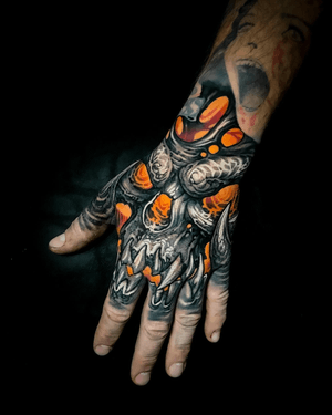 Abstract (Avant Garde) tattoo style