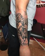 Brazo egipcio en proceso... 🔥 Gran aguante bro @bryanvmr ________________________________________ #thebestspaintattooartists @theartoftattoos #tbsta_web @skinart_mag #thebesttattooartists #thebestbngtattooartists #bng #bngtattoo #bngsociety @tattoorealistic #realism #theartoftattoos #blackandgrey #blackandgreytattoo #spaintattoo #ink #inked #inkig #ink_ig #skinartmag #skinartmagazine #tattooistartmag #tattoorevuemag @tattoosnob @tattoo.artists #tattoodo #blackworkerssubmission @radtattoos #bcnttt @tattooloveart #ttblackink #tattoodo #bcnttt @realistic.ink