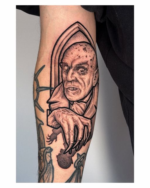 Salon Serpent Tattoo Parlour