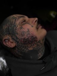 SKELECUNTS ?
Thanks so much for trusting me with the fiddleiest gap filler EVER @faz_tattoo ?
Made during a big ol weekender @smbtattoo in Brighton, will see yous again in April ??
#leicestertattoo #brightontattoo #facetattoo #skulltattoos #facetattoocrew
