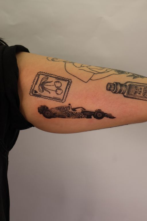 Flash tattoo