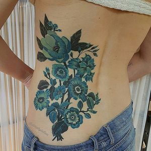 Healed and settled in! Blue floral by Dorothy Lyczek #tattooshop #nyctattoo #tattooartist #bodyart #flowers #blue #floral #trinitytattoocollective