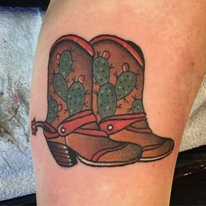 Tattoo made today by Julie Bolene ! #thunderbirdtattoo #cowboybootstattoo #juliebolene #thunderbirdtattoola #boots #cowboy #cowboyboots