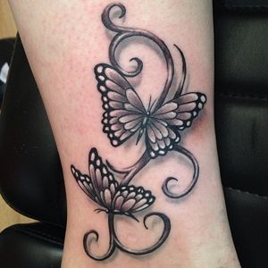 Freehand butterfly tattoo by Jay Baxter #freehand #butterfly #JayBaxter #blackandgrey #butterflies 