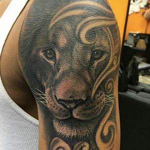 Tattoo by Angel #puncturetattoostudio #lion #art #armtattoo #Brooklyn #newyorkcity #bensonhurst #bensonhurstbrooklyn #southbrooklyn #nyctattoo #brooklyntattoo #tattooshop #tattooparlor #tattoostudio #customtattoo #custom #inkmaster #kingpintattoosupply