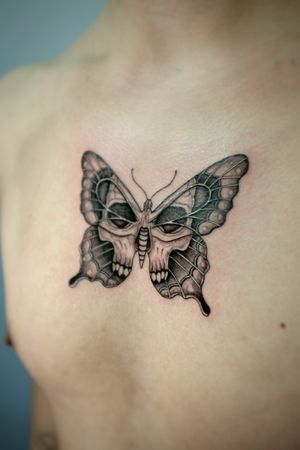 Realism tattoo style