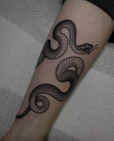 Snake around the arm 