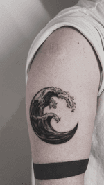 Circular Wave with Arm Band