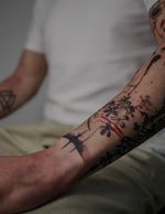 Mixed Abstract Sleeve Elements