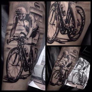 #portrait #blackandgrey #realistic #bicycle #ironman #ChicoMorbene