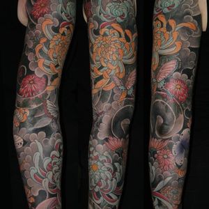 #Floral sleeve #Oriental style by #ClaudiadeSabe.