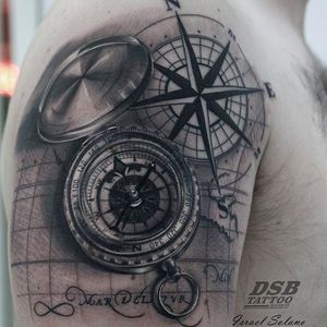 #compass #tattoo #realismart #realistictattoo #realistictattoos #realismart #dsbtattoo #madrid #blackandgrey