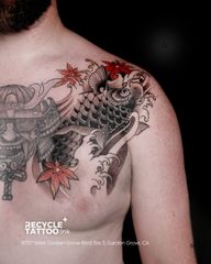 In Japanese tattoo culture and art, the Koi fish stands as a classic symbol of indomitable spirit and the drive to rise above adversity toward success. Every graceful line inked upon the skin is not merely a bold artistic statement but also a reminder of steadfast character in the face of life's every storm. Like the Koi, rise above. Start your journey with Recycle Tattoo Studio — DM us to book your appointment. #RECYCLETATTOOSTUDIO #KOIFISHTATTOO #JAPANESETATTOO
