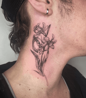 Floral tattoo style