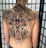 London 🌟 Booking Open for February! 🗓️ Limited slots available, so shoot me a DM to secure yours. Can't wait to create some awesome ink together! . . . . #garudatattoo #backtattoo #nagastattoo #ornamentaltattoo #panteraink #tattooritual #londontattoo #tattooart #dankubinmachines #cheyennethunder #kwadroncartridges #blastovertattoo #tattoobooking