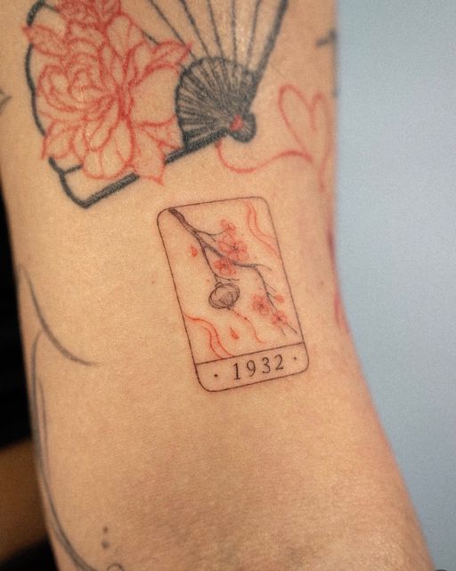 Flash tattoo