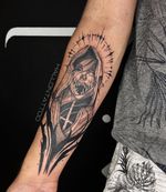 Black work, tattoo done by tattoo artist @kallon.tattoo with over 15 years of experience, a reference in Brazil, now serving in San Diego, Studio @gildedrosetattoo, 1353, 6th Avenue. For quotes, send a private message to Instagram or send an email to kallontattoosd@gmail.com