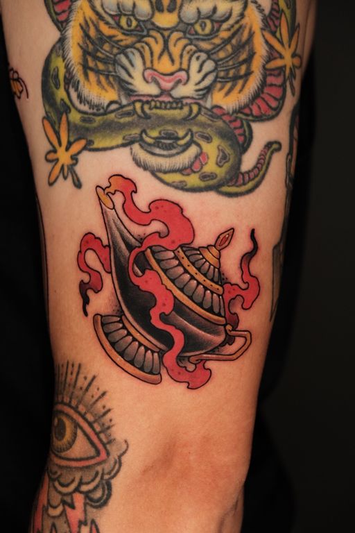 Flash tattoo