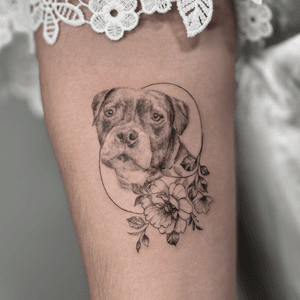 Floral tattoo style