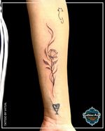 fine line rose tattoo #rosetattoo #finelinetattoo #londontattoo #rose #rosetattoos #finelinerart #finelines #foryou #trending