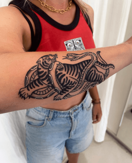 Flash tattoo