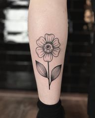 I can’t stop looking at this eye, it turned out so realistic.👀 Design from my older flash, glad that @laurarooney25 adopted it 😊🌸