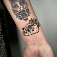 Stylized Mesoamerican Animal Head