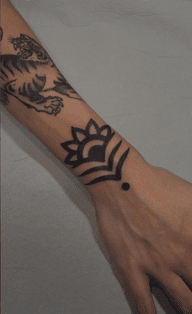 Ornamental tribal floral