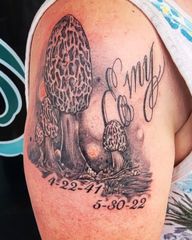 Morel Mushroom Memorial Piece