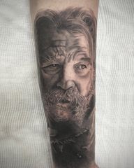 John The Hangman Ruth, Tarantino sleeve in progress. #ink #inked #tattoo #tattoos #tattoolife #tattooartist #melbourne #melbournetattoo #tattoomelbourne #artist #art #illustration #australia #tar #melbourneart ##realism #tarantinotattoo #the_inkmasters #thedailytattoo #bishoprotary #hateful8 #johnruththehangman