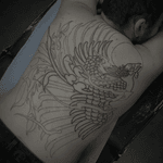 🇬🇧. Hello, gente bonita! Finally this flash has found its home! I'm so excited to show you the first session of this project with @samael_mackay. Thank you so much for your trust! See you soon to continue! [Booking Available] 🗓️ Contact: infotattoo.sam@gmail.com / DM 📩 • Metz, France. • Villingen-Schwenningen, Germany. • Barcelona, Spain. • Freiburg, Germany. Always using the best materials from @in_tattoo_veritas_supplier / @probodysupply / @killerinktattoo / @magicmoon_tattoo_supply. Work done at @corps.sacre, Poitiers. .............. 🇪🇸. ¡Hola, gente bonita! ¡Finalmente este flash ha encontrado su hogar! ¡Estoy encantada de mostrarles la primera sesión de este proyecto con @samael_mackay! ¡Muchas gracias por tu confianza! ¡Nos vemos pronto para continuar! [Reservas disponibles] 🗓️ Contacto: infotattoo.sam@gmail.com / DM 📩 • Metz, Francia. • Villingen-Schwenningen, Alemania. • Barcelona, España. • Friburgo, Alemania. Siempre usando los mejores materiales de @in_tattoo_veritas_supplier / @probodysupply / @killerinktattoo / @magicmoon_tattoo_supply. Trabajo realizado en @corps.sacre, Poitiers. .................. #tattoo #tattoos #tattooed #tattooist #tattooer #tattooing #tattooart #tattooartist #tattooing #tattoowork #tattoostyle #flashtattoos #Phoenix #traditionalTattoo #tatuaje #tatuajes #art #artist #backpiece #backpiecetattoo #barcelonagram #barcelonatattooartist #barcelonatattoo #villingenschwenningen #freiburgtattoo #freiburgimbreisgau🇩🇪 #freiburg #ornamentaltattoo