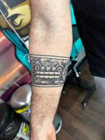 Aztec Stone Motif Armband