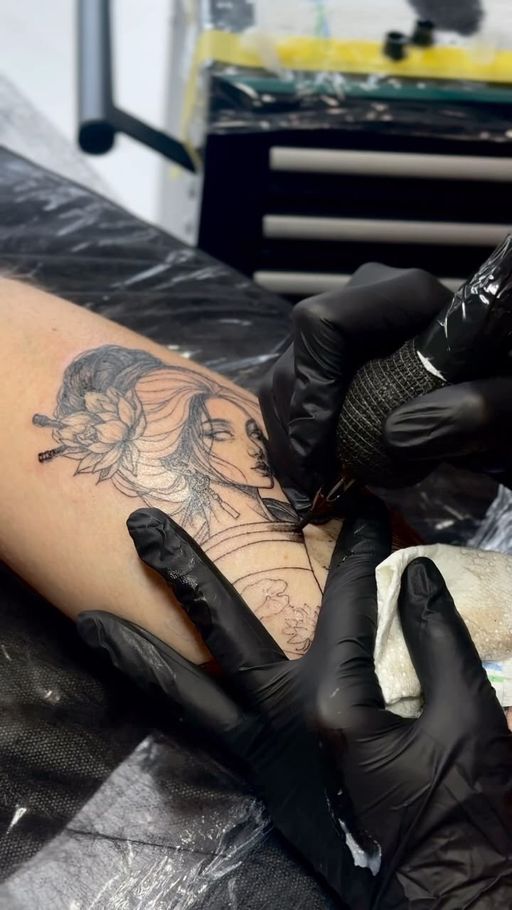 Flash tattoo
