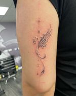 Delicate Winged Design