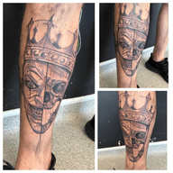 A recent one from a few different angles
-
Many thanks to Lee for letting me tattoo this Joker Skull and for sitting so well.
-
I love this style because it’s so free and it works well with his other leg tattoos
-
#jokertattoo #skulltattoo #femaletattooartist #orpingtontattoo #blackandgreytattoo #joker #skull