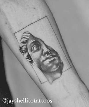 Micro Realism tattoo style