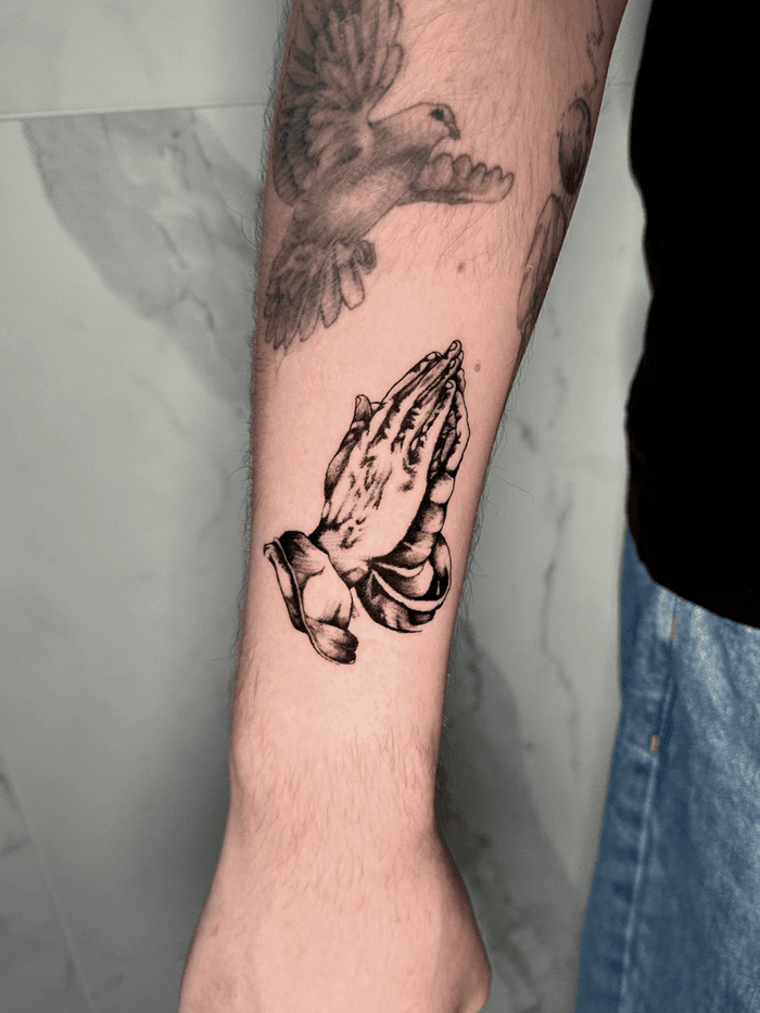 Praying Hands • Tattoodo