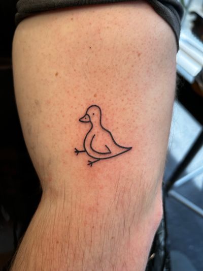 Get inked with this cool ignorant style duck motif by the talented artist Jonathan Glick. Stand out with this unique design!