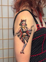 Vintage 1950’s vampire pin up