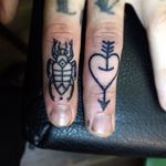 #knuckletattoos #knuckle #microtats #insect #heart
