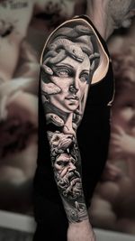 Hyper-Realistic Tattoo
