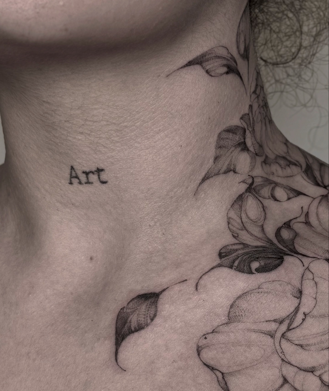 Art Neck Tattoo • Tattoodo