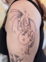 Beautiful dragon and cat for the lovely @rhiannarose.ix #dragontattoo #cattattoo #finelinetattoo #detailedtattoo #illustrativetattoo #lymingtontattoo #prettytattoo #girlytattoo #3rl #kwadron #dynamicink #southamptontattoo #southamptontattooartist #bournemouthtattoo #bournemouthtattooartist #uktattooartists #londontattooartist