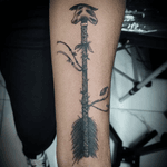 Bone Arrow with Thorny Vines