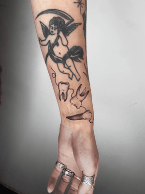 Black & Gray tattoo style