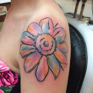 Flower on the shoulder #gregfly #gregflyinc #islip #eastislip #eastisliptattoos #brightcolortattoos #boldlinetattoos #flower #shoulder #floral