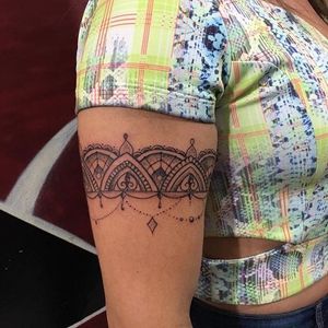 Tattoo feita pelo artista Derley da Rio Art Tattoo.#rioarttattoo #halfmandala