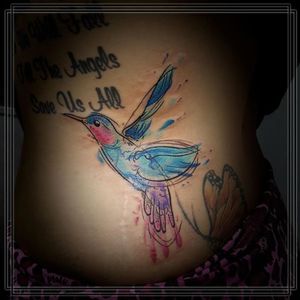 Watercolor hummingbird #hummingbirdtattoo #hummingbird #bird #watercolor #cultstatustattoo 