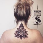 Dotwork tattoo 😍😱 #mandala #mandalatattoo #necktattoo #neck #dotwork #inkjectanano #dynamicink #feminintattoo